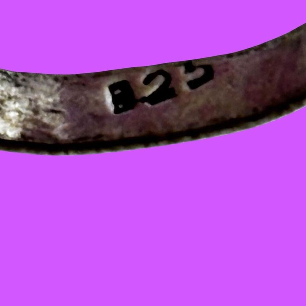 Unbranded Women's Silver and Purple Jewellery - Picture 6 of 8